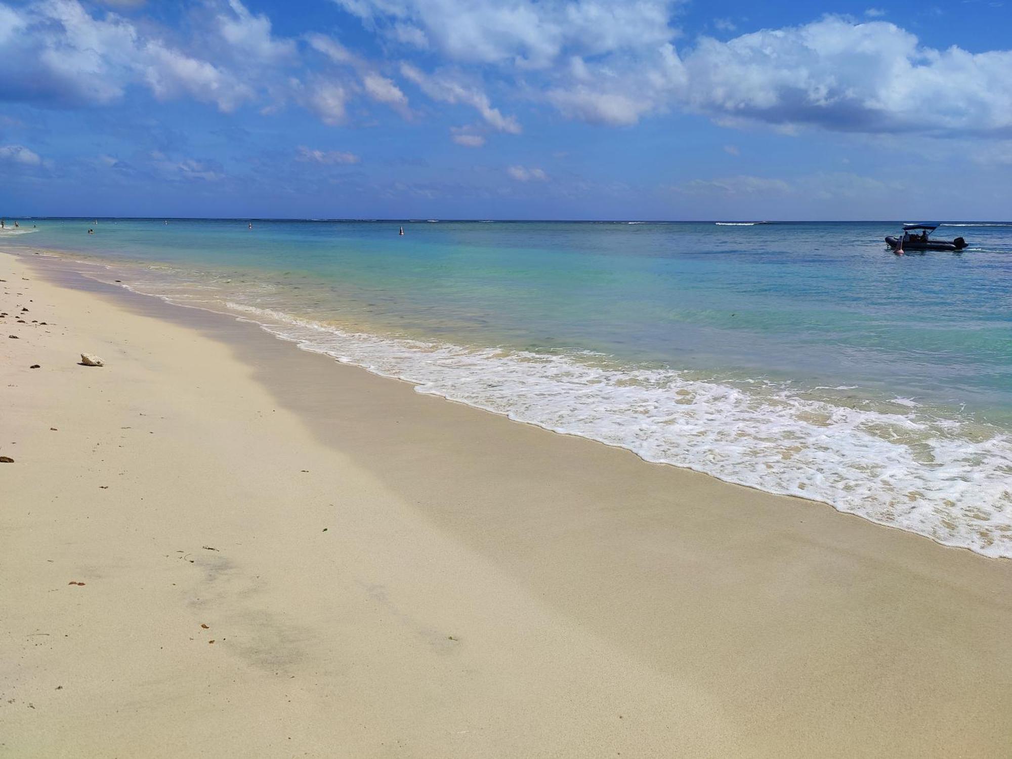 Fibonacci Beachfront Apartment Flic en Flac ภายนอก รูปภาพ